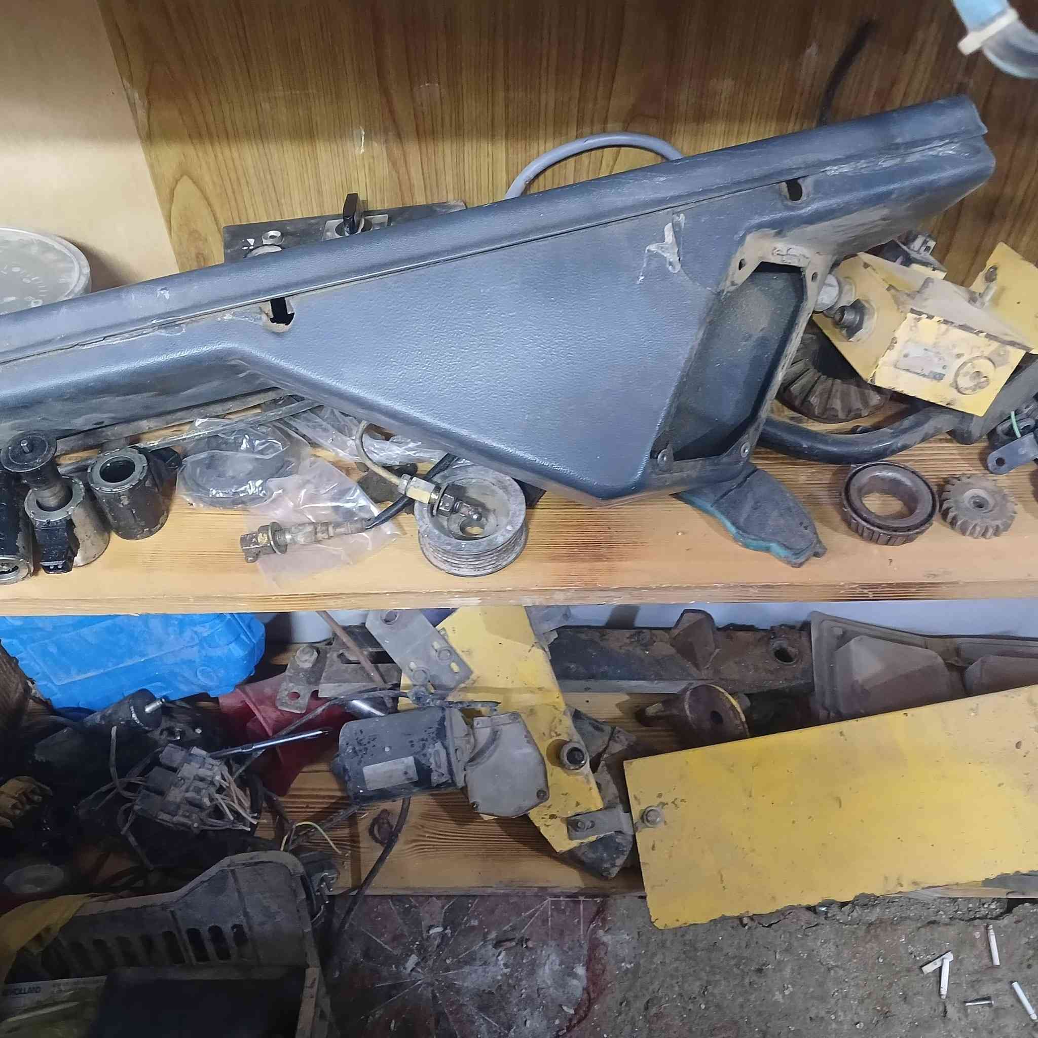 خرائط.وعقول.حاصدات.ويوجد.لدينا.دشبول.من.موديل.٩٦.الى.حد.موديل.٢٠٠٧
***********
***********.عماد.الزبيدي
العنوان.الصويره.المعارض.الجدد
