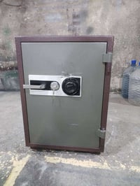 قاصه يابانيه الارتفاع 72 سم العرض 50 سم العمق 52 سم للإستفسار الاتصال ...