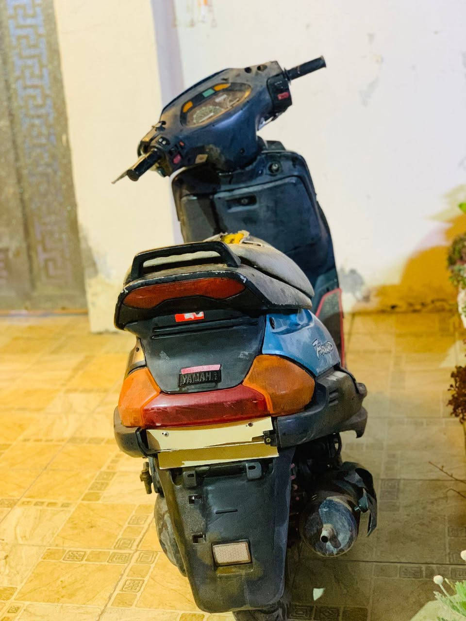 دراجة فراشة كرستال فضائي 
مكينة خرسه وشغاله كامله
السعر/225 
حله مركز المدينة 
***********
