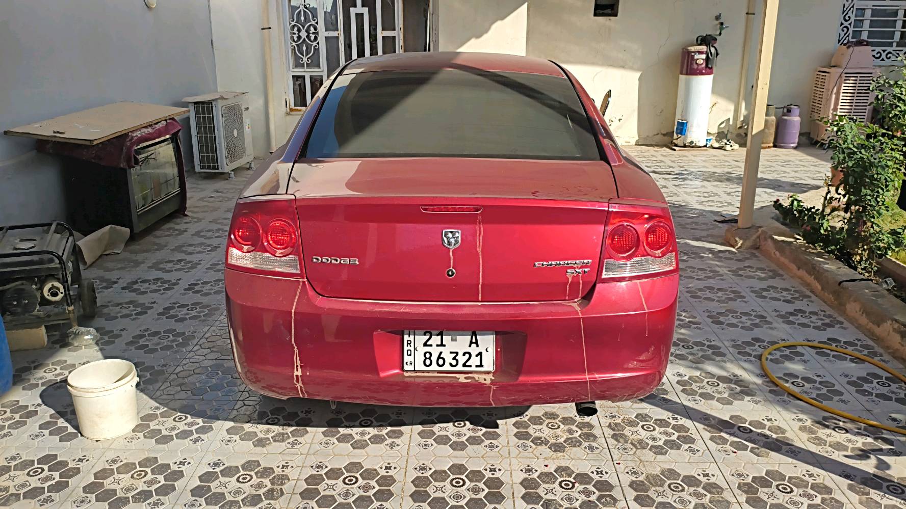 جارجر ٢٠١٠ كفاله عامه خليجي نضيفه بشكلللل ماشيه ١٨٠ الف حته دعاميات كفاله كلشي جديد بيه حداديه تايرات كلشي جديد فول مواصفات 