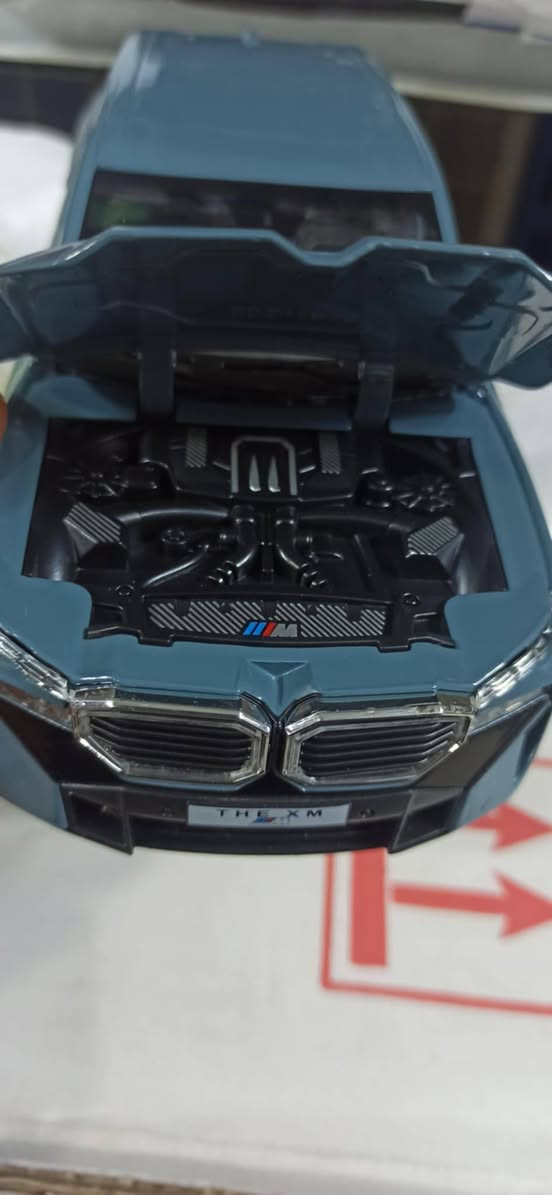 قطعة حديد BMW مشتغليها احترافية وتفاصيل رهيبة وكلها تتفتح حتى البنيد سعرها ٤٠ مع التوصيل 
@إشارة


**إذا كنت صاحب هذا الإعلان وتريد حذفه لأي سبب، رجاءا أرسل رسالة إلى الدعم الفني**