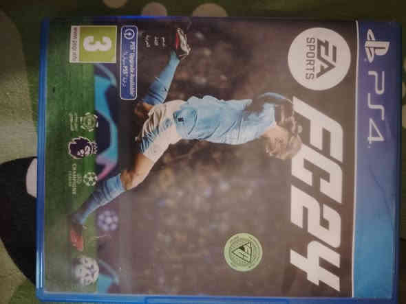للبيع FC24 
FC25
قيم اخذهن ***********
