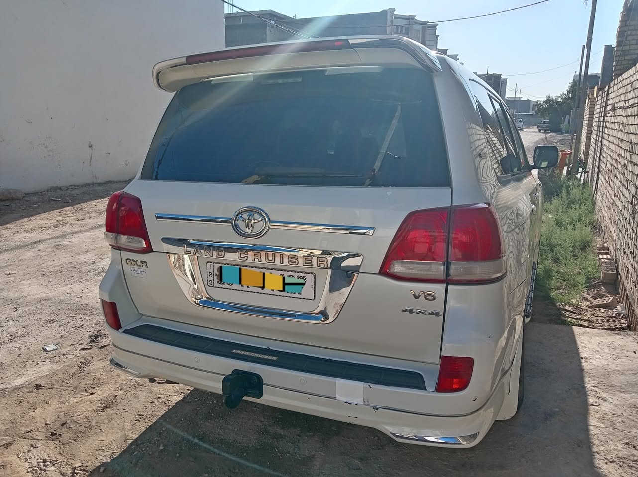 لاندكروز ٢٠١٠ السياره مكفوله بس شخوط بسيطه وحسب ما موضح بالسونار السنويه تنتهي ٢٠٣٠ السعر ٢٨٥ $ اعتذر عن المراوس البيع نقد العنوان الفلوجه ***********
