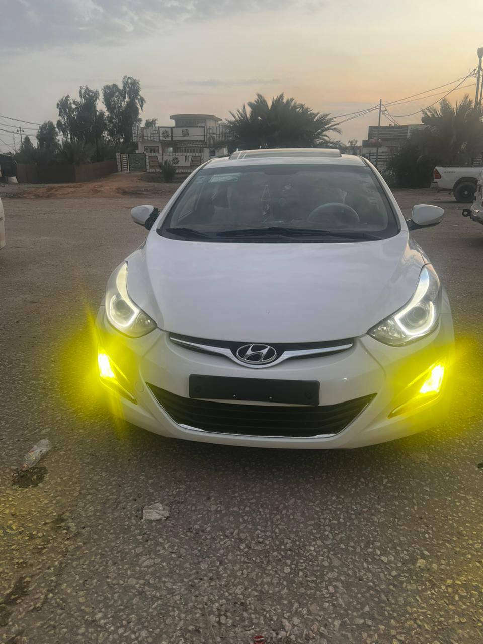 سلام عليكم انتره للبيع او مراوس  ملكه موديل 16
بيه قطعتين مكان نجف تفاصيل اتصل خاص مقفول ***********
