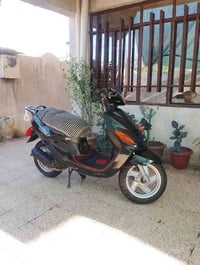 ماطور اكزز للبيع ماطور نضيف نكرة سلف محرك اخرس  فقط مبدل بستن اصلي سرع...