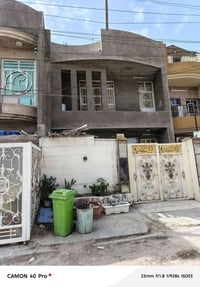 متاح بيت مساحته ١٣٥متر بل شعب قرب مستشفى المؤايد يحتوي علي كراج أو مدخ...