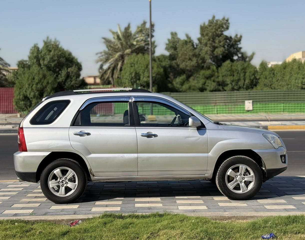 اسلام عليكم 
كيا سبورتج 2009 خليجيه 
كفاله عامه من الصبغ والفتح والضربه 
محرك 2000 دوش 
رقم بغداد الدولي مصفره وغرامات 
كير مكينه كفاله من الفتح تبريد ثلج تخم تاير جديد السياره جديده ونضافه 90‎%‎ 
الرقم : ‭0777 944 3771‬
السعر : $113 وبيها مجال  
العنوان : بغداد
