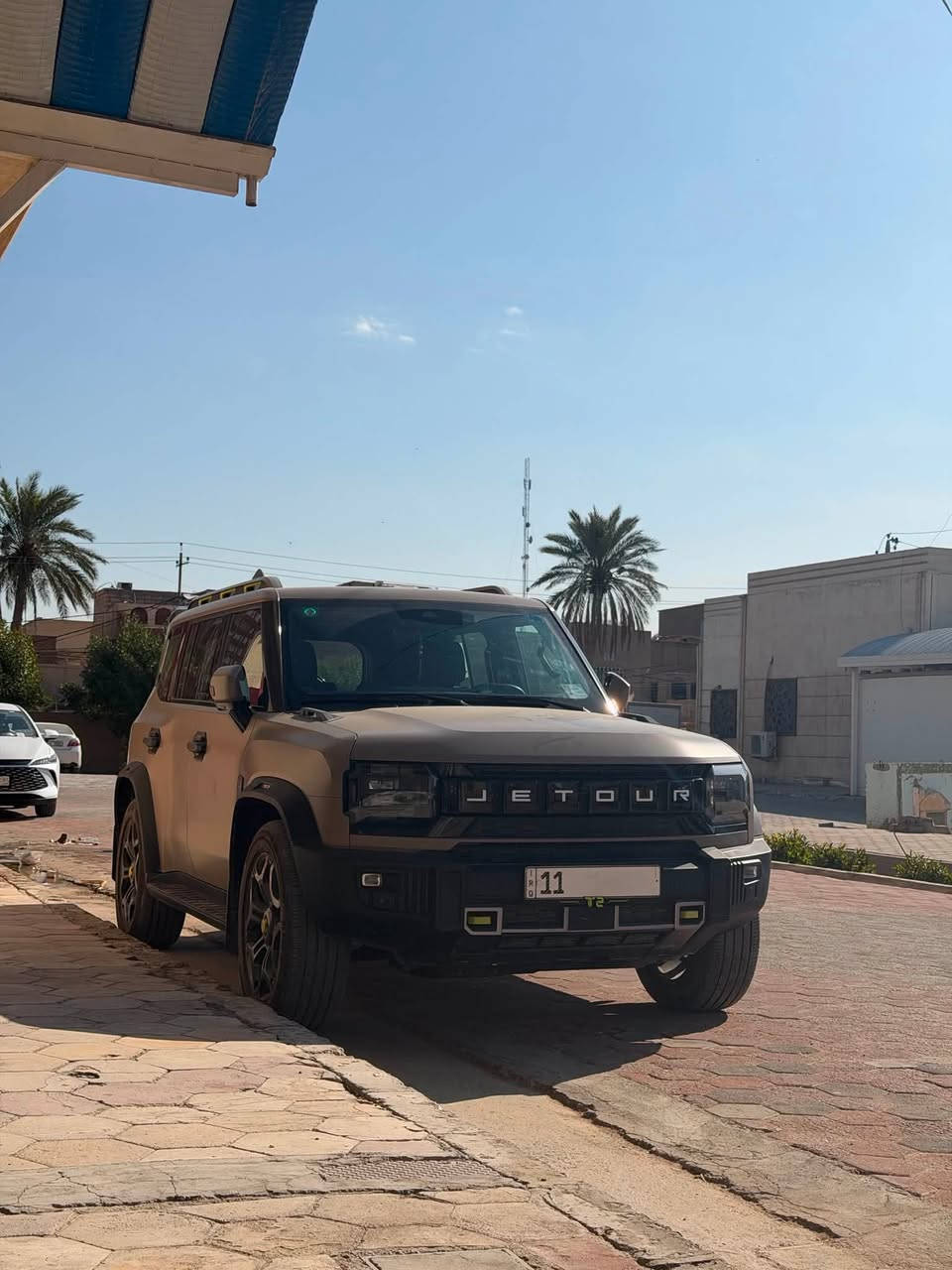 جیتور T2 LUXURY موديل 2025 للبيع
اللون الخارجي: صحراوي مغلف PPF مطفي بضمان 12 سنة
اللون الداخلي: زيتوني وبرتقالي
رقم بغداد
المحرك: 4 سلندر 2000CC تيربو
العداد: 26,000 كم
ضمان 10 سنوات من شركة هارلم
الكماليات:
 غلاف يدات ابواب بلون اسود + شباك راديتر للحماية + جناح خلفي + أرضيات حوضية + قاعدة رقم
السعر: 38,750,000 د.ع.

للإستفسار: ***********
