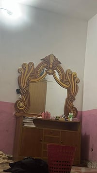 غرفة خشب • جديدة • نجف