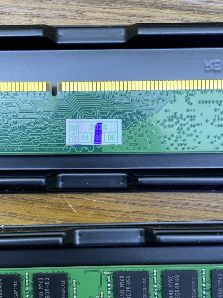 رام سامسونك DDR3 8G
العدد ١٠


**إذا كنت صاحب هذا الإعلان وتريد حذفه لأي سبب، رجاءا أرسل رسالة إلى الدعم الفني**