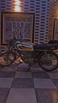 دراجه للبيع اوراق اصولي الشاصي المديل 2014 المحرك 2021 مستعجل على البي...