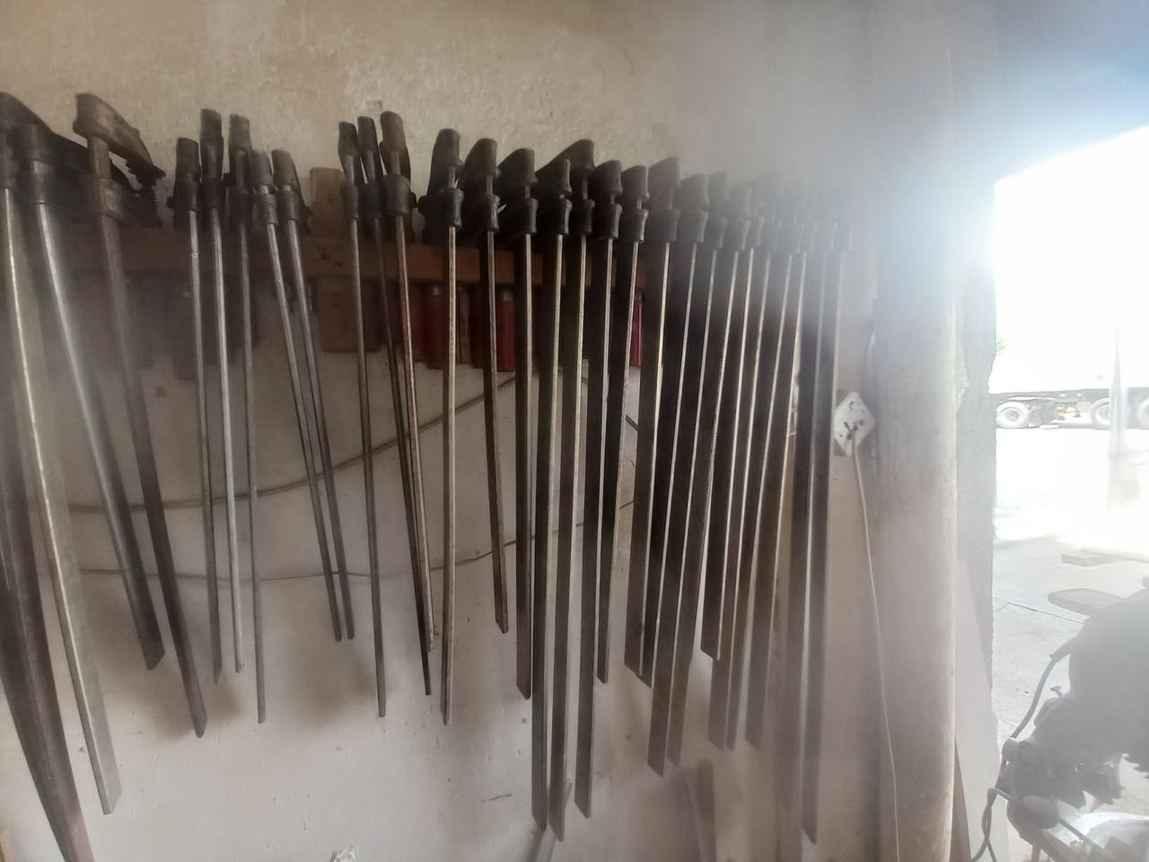 فخات عدد(٣٠) فخه للبيع مع سكنجات اطوال مختلفه للبيع للاستفسار الاتصال على الخاص


**إذا كنت صاحب هذا الإعلان وتريد حذفه لأي سبب، رجاءا أرسل رسالة إلى الدعم الفني**