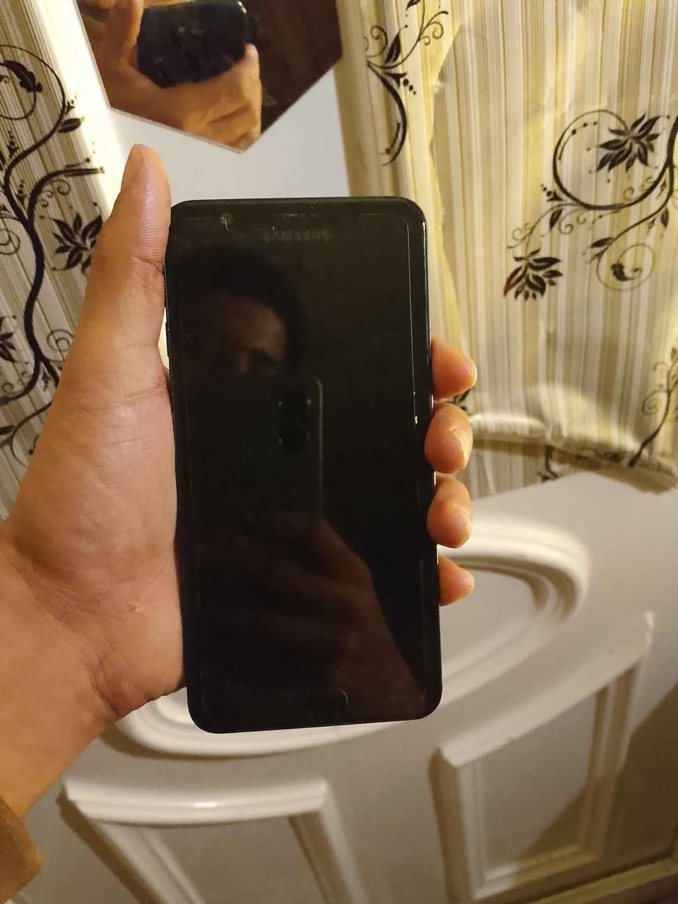 جي 7تو 2تلفون لوك كلش جديد سعرها 50 بل شرط انطي اوضمان ***********مكاني كركوك حي النصر كركوك, العراق
