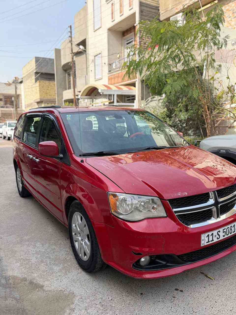 سلام عليكم للبيع دوج كرفان مديل 2013 وارد امريكي حادثه جاملغ امامي فقط وبيه قطع صبغ بدون دواخل مكينة كير صدر تخم تاير كله جديد تبريد ثلج سياره حلوه جاهزة سياره فول مواصفات الكاميرا تحكم استيرن شاشه جام كهرباء رقم بغداد تحويل مباشر مكان بغداد حي الجهاد شارع الشارقه سعر 117 وبيه مجال للطيبين رقمي ‏‪***********‬‏ / ‏‪***********‬‏
