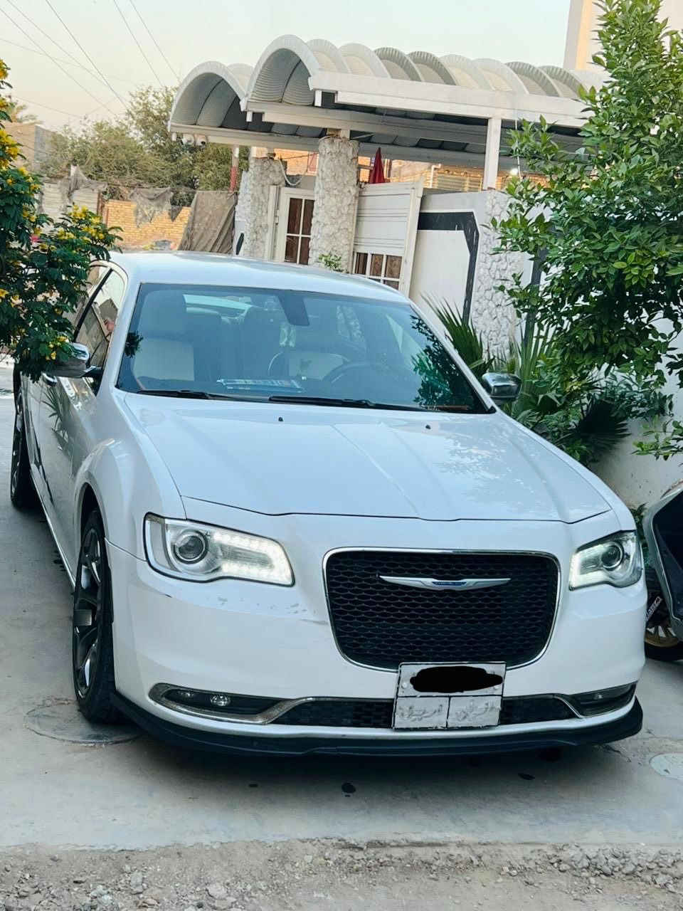 *********** سلام عليكم للبيع اوباما موديل ١٢ رقم اربيل كفاله عام السونار مرفق مع الصور سونار المندلاوي معروف بجم كبس بدون ايرباك السياره كنديه داخله بدون حادث وهنا صار بيه صبغ نص جاملغ خلفي فقط مكينه ٣٦٠٠ كير طياره شاشه كاربلي السياره وضع الشركه مكينه كير حداديه تخم تاير وضع الشركه ماعايزه برغي وكله جديد امانت الله ترايه زيرو السياره محديثه ٢٠ تبريد ثلج مكان السياره كربلاء طويريج بيع فقط سعره (١٥٠) وبيه مجال قليل
***********
