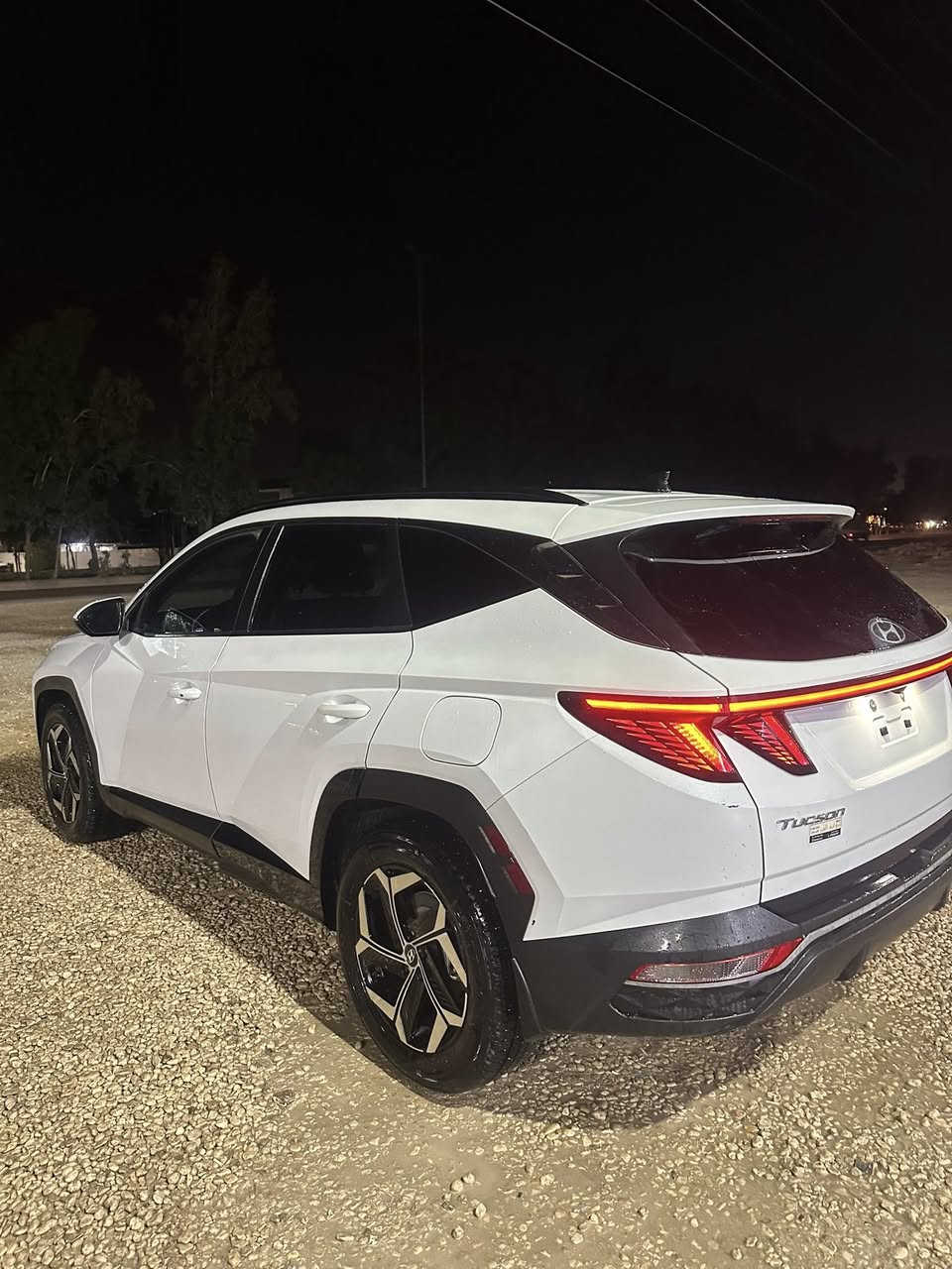 توسان 2022 
وارد امريكي 
حادثها فقط بنيد 
بدون ارقام 
لسعر ١٧٠ وبيها مجال بسيط 
مكاني بابل الحله
***********
