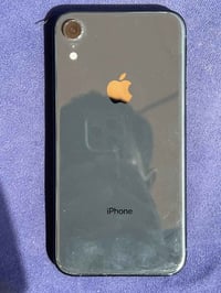 xr ذاكره ١٢٨ بطاريه ٧٦جهازه وتر ما مفتوح فيس ايدي شغال  الجهاز ما مفتو...