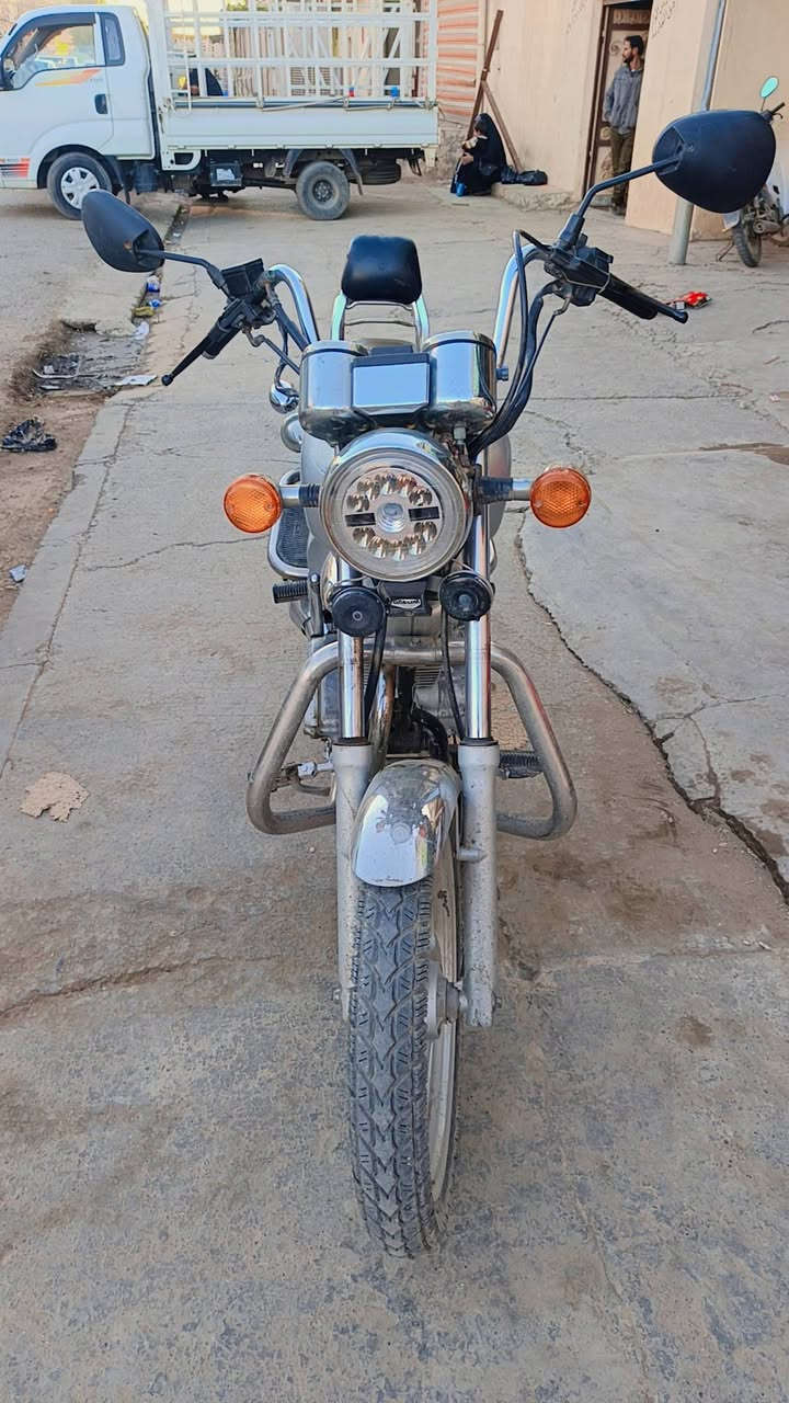 موطور دايلم للبيع السعر 750 وبي مجال *********** مكاني بلد
