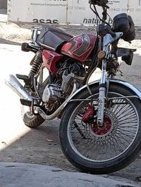 07777491788 سلام عليكم 4 كير للبيع بيه تبخير ما لاستيك ولف من تحمه تكط...