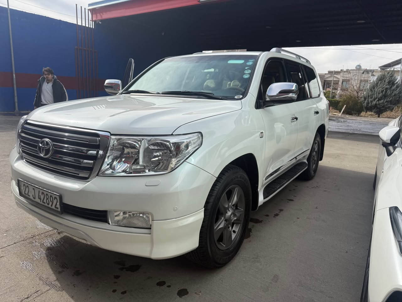 تحية طيبة .
تويوتا لاند كروز ٢٠١١
فول مواصفات بريم 
السيارة ابحالة الشركة 
كفالة عامة من الضربة والبارد والشخوط
السيارة شرط التحويل جاهزة من كلشي
الاتصال
***********

السعر 322ورقة بغداد, العراق
