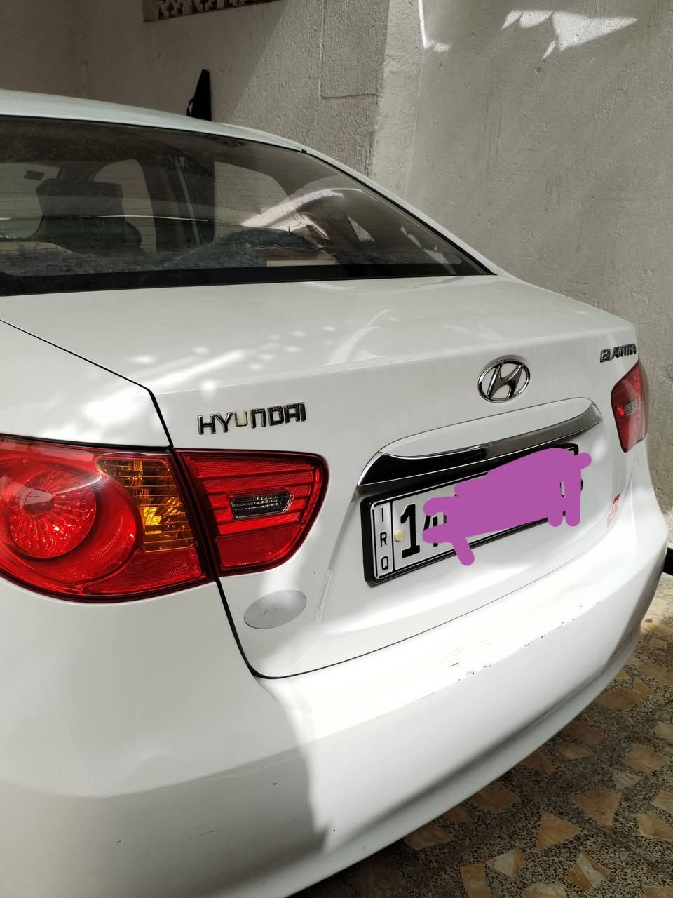 السلام عليكم…
هونداي النترا 2011 خليجي لون ابيض (رقم.بصره) دولي سنوية جديدة بأسمي…سياره خير من الله حيل حلوه واحلى من الصور…مواصفات فول 
محرك1600 شرط 
كير اوتو
 دوشمه رضيه وكشنات
4 جام كهرباء 
بلاجكتور شركة 
دكشن عالي 
تبريد فول
اريل وباقي المواصفات معروفة..
كير محرك صدر طخم تاير جدد جاهزة مجهزة بدون كل نقص…
سياره بيه بارد قليل بل بنيدر توضيح بل صوره
للبيع بسعر 120

مكاني بصره
للاستفسار ***********
