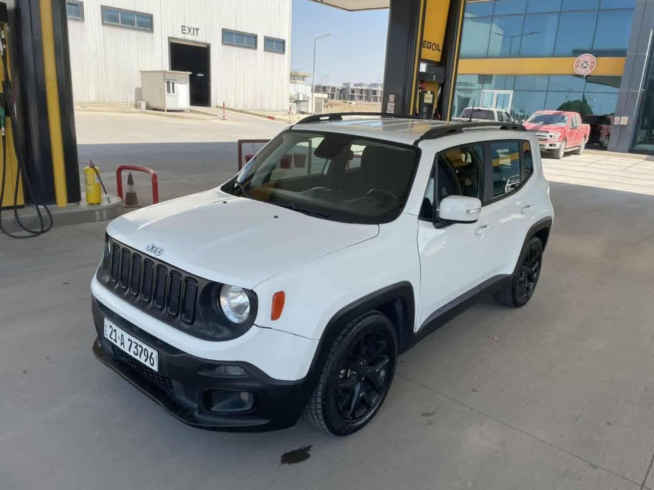 جێب ڕینگارد ٢٠١٨ سپی زۆر پاک و جوان مەکینە چوار پستۆنی ٢.٤ ی بێی کێشە دەبڵ ئەکسل نیە مەرغوبە دوو پارچەی بۆیاخە بێی ناو گرتن سەنەوی و وەکالەی بەشەرت سەنەوی ساڵێکە بەسەر چووە گۆڕینەوەش ئەکەم لەسەر دڵ گرتن *********** السليمانية, العراق
