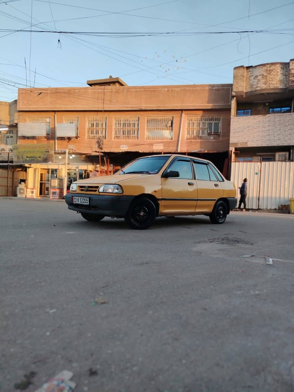 السلام عليكم سايبه موديل ١٢ شرط التحويل ابيع عقد مروري تبديل جاملغ فقط تخم تاير جديد بريك كله جديد محرك بي خيط بخار صدر جديد السياره خير من الله كلشي مناقصهه مكاني بغداد الشعب *********** رقمي السعر ٣٠ ورقه وبيه مجال حك الجيه
