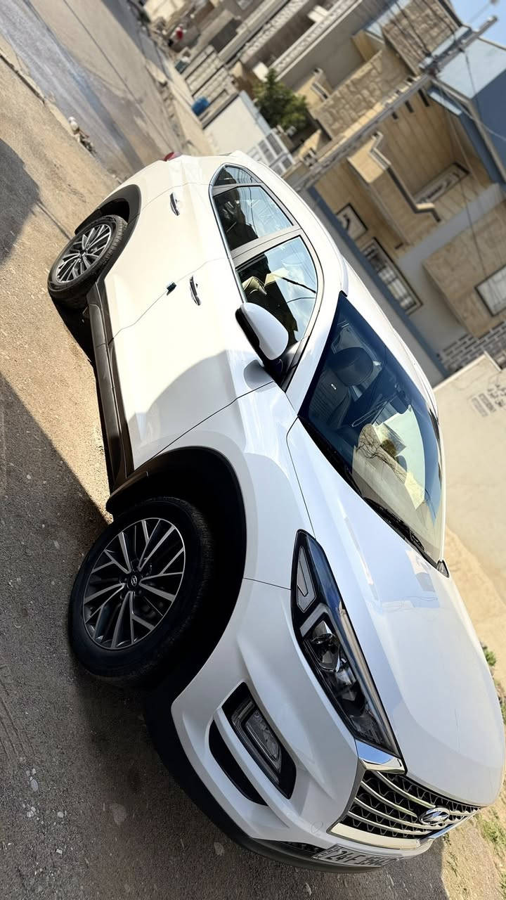 سلام عليكم
سياره توسان 2020 كلين للبيع خليجي ، مواصفات فول عادي 

بك لايت لد 

كشن سائق كهربائي فقط 

حساسات امامي وخلفي 

مري شفط

محرك وكير مامفتوح سياره على حطت شركه 

ماشيه 77811 km

مكاني موصل للتواصل ***********
