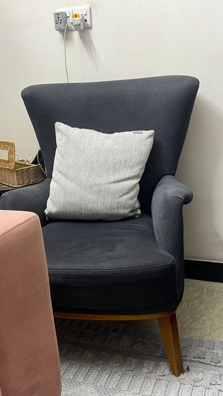 تخم تركي عشر مقاعد نظيف اي ضرر مابي السعر ب٦٠٠العنوان. بغداد الدوره


**إذا كنت صاحب هذا الإعلان وتريد حذفه لأي سبب، رجاءا أرسل رسالة إلى الدعم الفني**