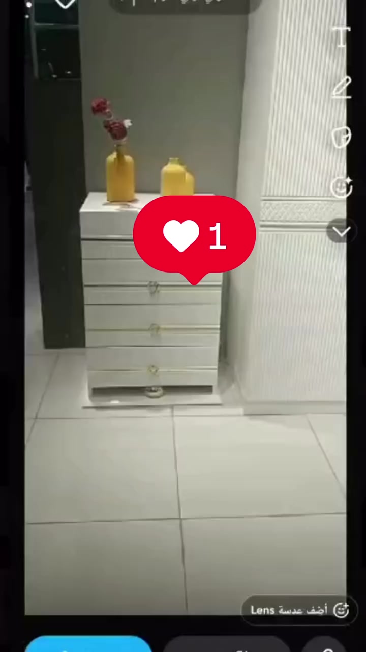 غرفة للبيع ضرر بسيط في احدى الجامات وصندوق الجرباية العنوان بغداد الرحمانية السعر مليون و750 وبي مجال للتواصل 

***********
