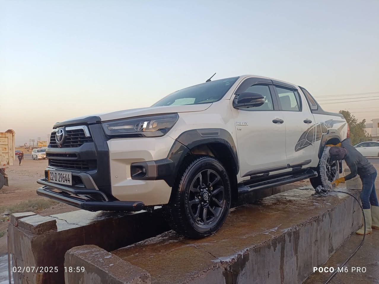 السلام عليكم للبيع موديل ٢٠٢٢ لسعر ٣٧٠ مكان بغداد المعامل ***********
