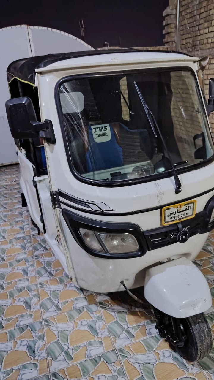 تيفيس 21 شهر 12 رقم وسنويه محرك توني صار يومين شاده كارتون ب850الف كفاله من صبغ والمعجون مكاني قلعه سكر ابيع نقد واقصاد ابو اقصاد لاتجي وتكلي عندي مليونين من٣ ونص وفوك وانه خادكم ***********
