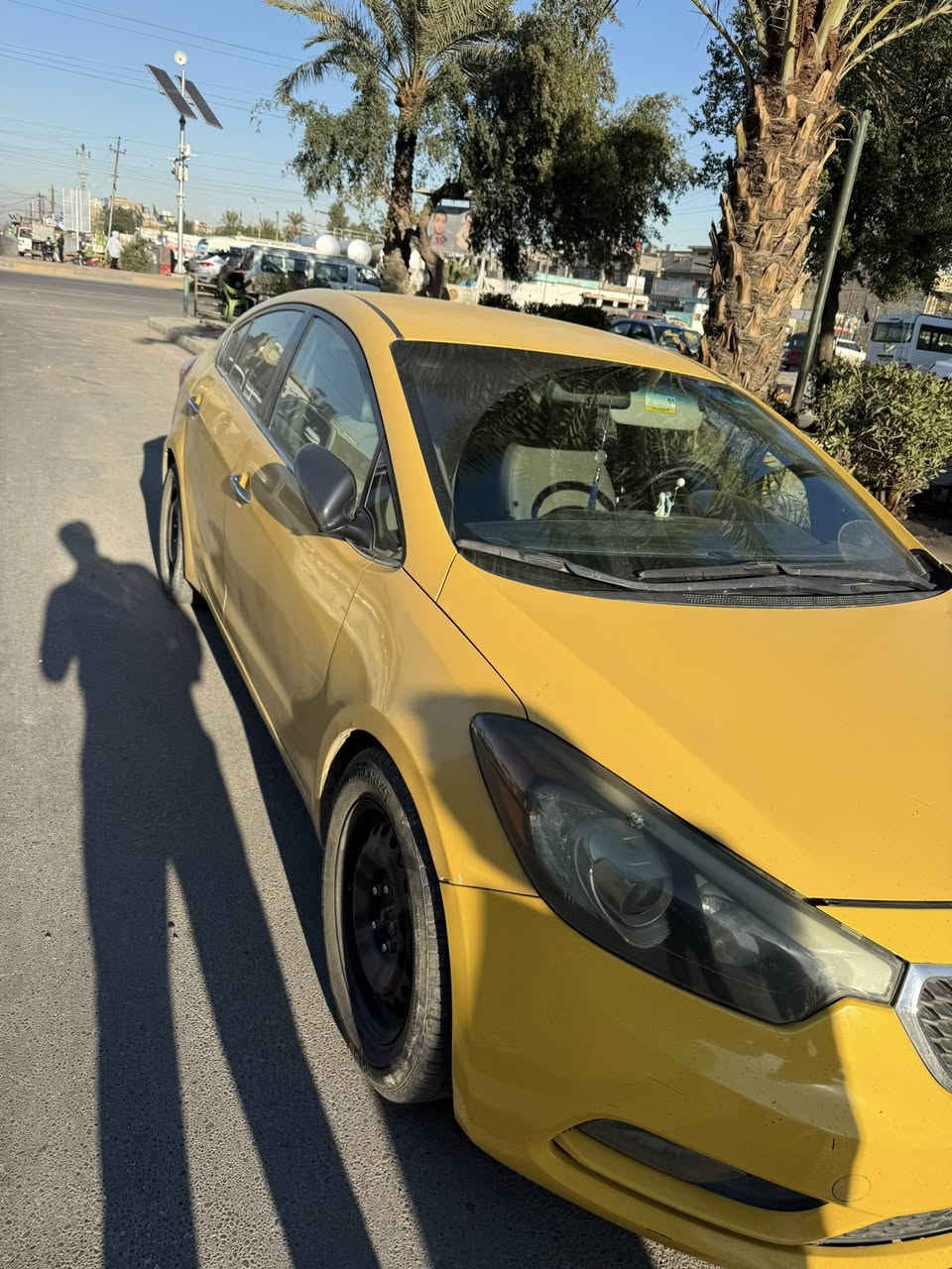 السلام عليكم فورتي مديل 14 حادث جاملغ خلفي فقط السعر ٩٠ وبيها مجال بسيط للاستفسار ‭٠٧٧٠ ٣٩٦ ٢٨١٠‬ عنوان مدينة الصدر
