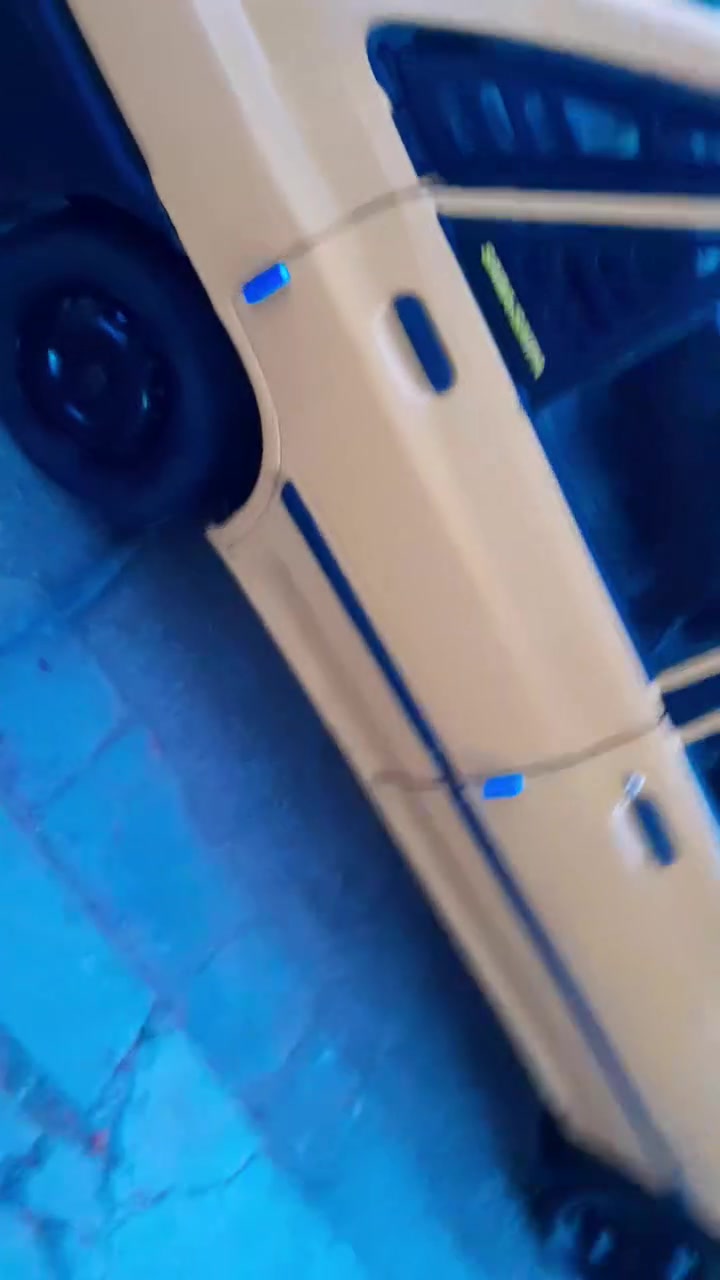 سايبه موديل 10 مكينه كير مكفولات شواصي مكفوله مابيها خياس وضع الشركه غرفه حلوه رقم بغداد  سكن بغداد تحويل مباشر هيئة مصفره عليها غرامه 350 فقط السعر 25 والغرامه تنزل من سعرها بيع مستعجل ***********
