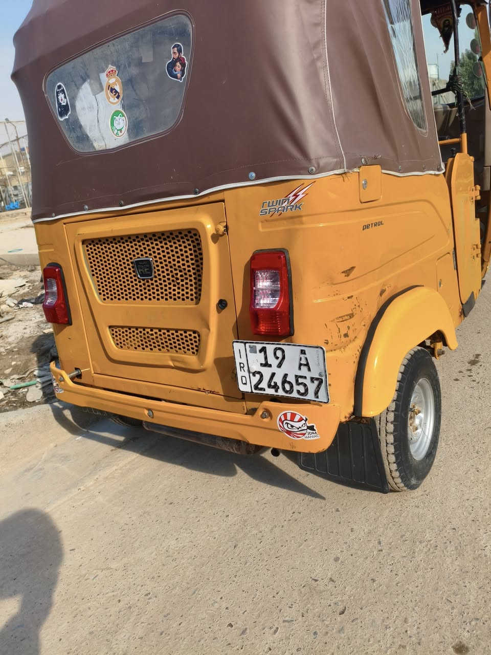 سلام عليكم 2022/12محسوبه عل 23
تكتك نضيفه مشروع وطني 
سعر7900 ب بلاش 
مكان بغداد 
***********
