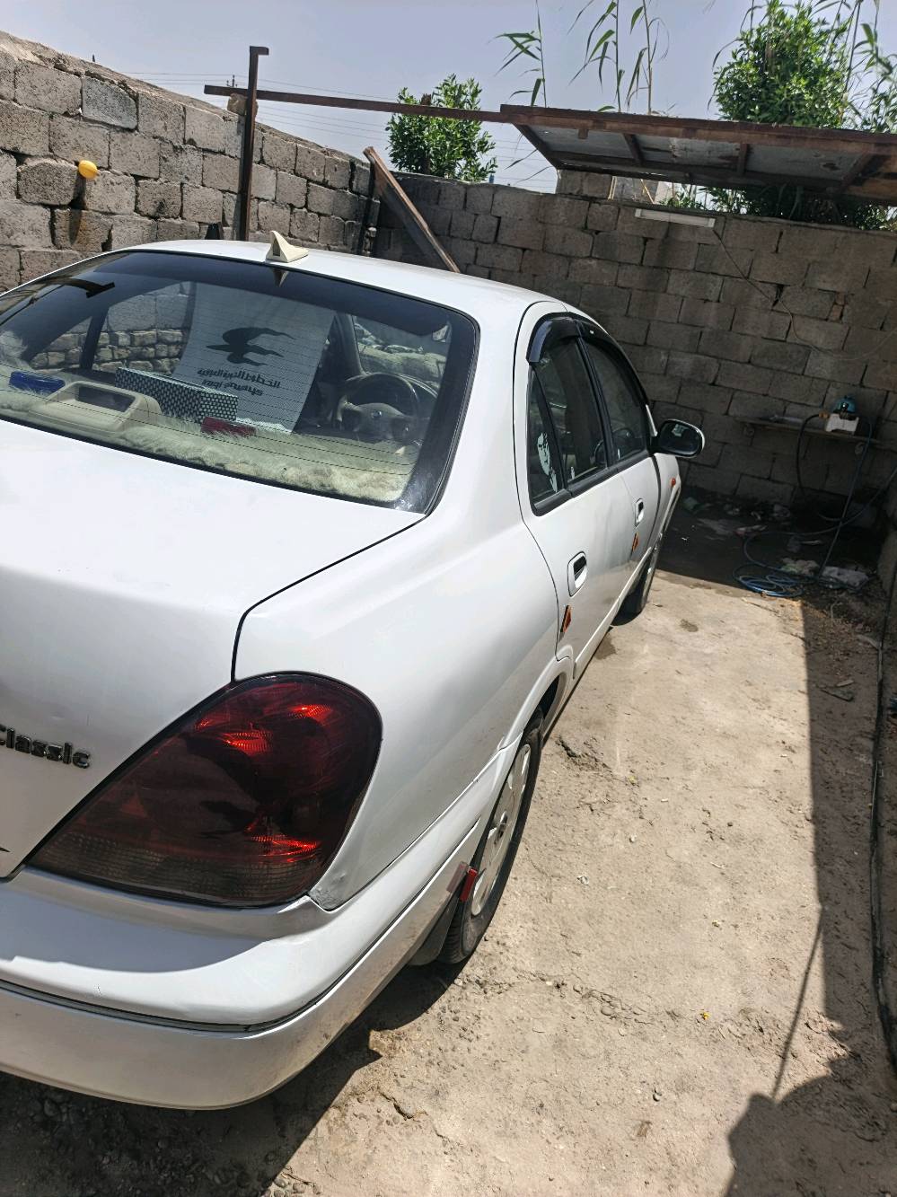 نيسان سني موديل2009 سياره حلوه مال جناي بيه بارد اثر رصعات والباب الخلفي السكن فول تبريد العنوان بغداد ابو غريب سعر خاص***********تواصل واتساب