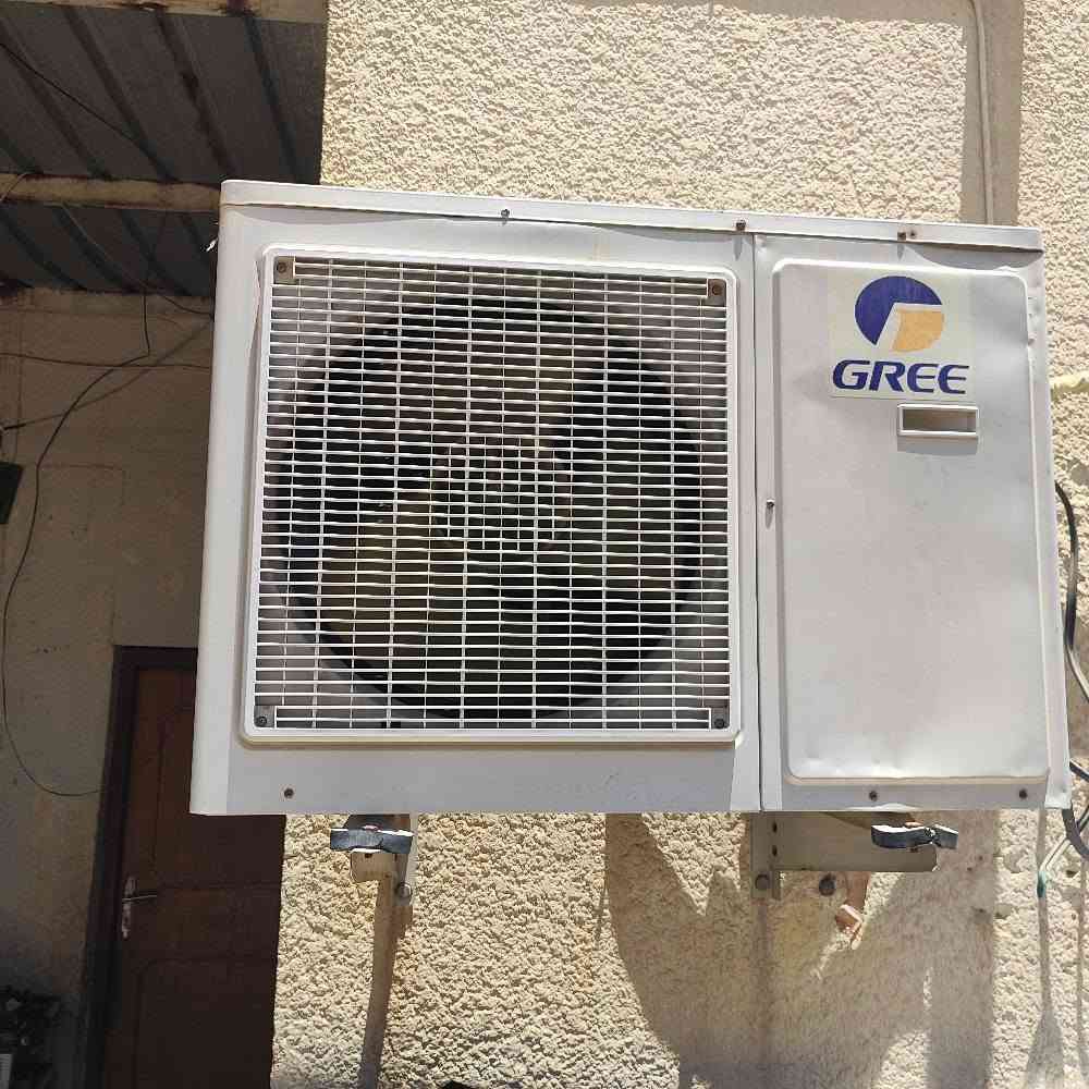 سبلت كري طنين ونص 
ما داخل تصليح 
السعر 550 
العنوان حي العسكري شارع الاساله 
هاتف *********** عمارة, ميسان
