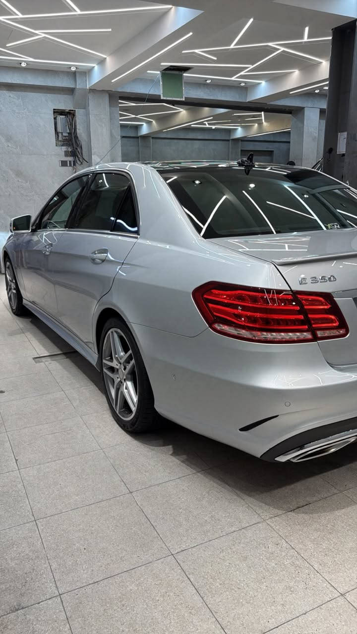 سلام عليكم
-للبيع
W212 e350 موديل2016 تو ويل
-رقم بغداد
-ممشى السيارة 47الف
-انارة داخلية بلادية
-سستم صوت harman kardon
-5بردات
-كت AMG اصل
-كشنات جلد(تدفئة)
-3وضعيات قيادة (eco-normal-sport)
-كامرات360درجة
-حساسات امامية وخلفية ونقاط عمياء
-اوتو هولد
-تحديد مسار
-مانع تصادم 
-مثبت سرعة
-نقطه عمياء
-بنوراما
-اوتو بارك 
-تحكم ستيرن كهرباء
-كشنات خزن ميموري3وضعيات 
-صندوك كهرباء
-لايتات دايمك 

للاستفسار:-***********
