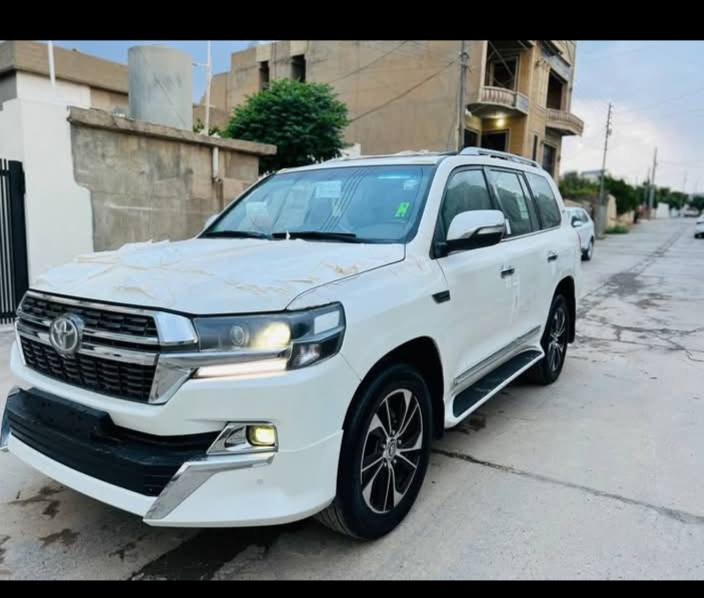 ونةوشة دوبي موديل(2008)كةراوة (21)كامل  (8)بستونة فول مواصفات سياركة وك شوشة وايةحزام بوياخة سقفي شاني بوياخي نية زربي نية  يك دينار مةسرفي نية مالي دوستة (***********) كالار, السليمانية
