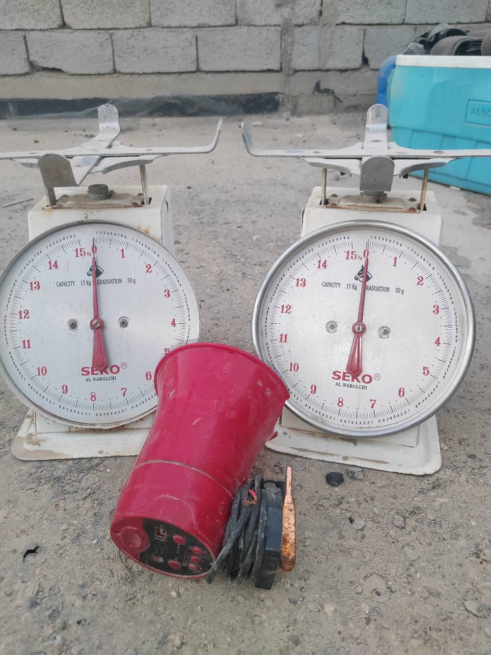 ميازين ٢ زائد سماعه للبيع السعر ٣٠ الف مكاني بغداد الشعله