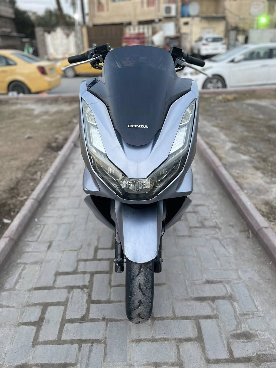 شباب بيسي اكس جيل الرابع مكفولة كفالة عامة ماشية 27السعر 14ونص الرقم ***********
