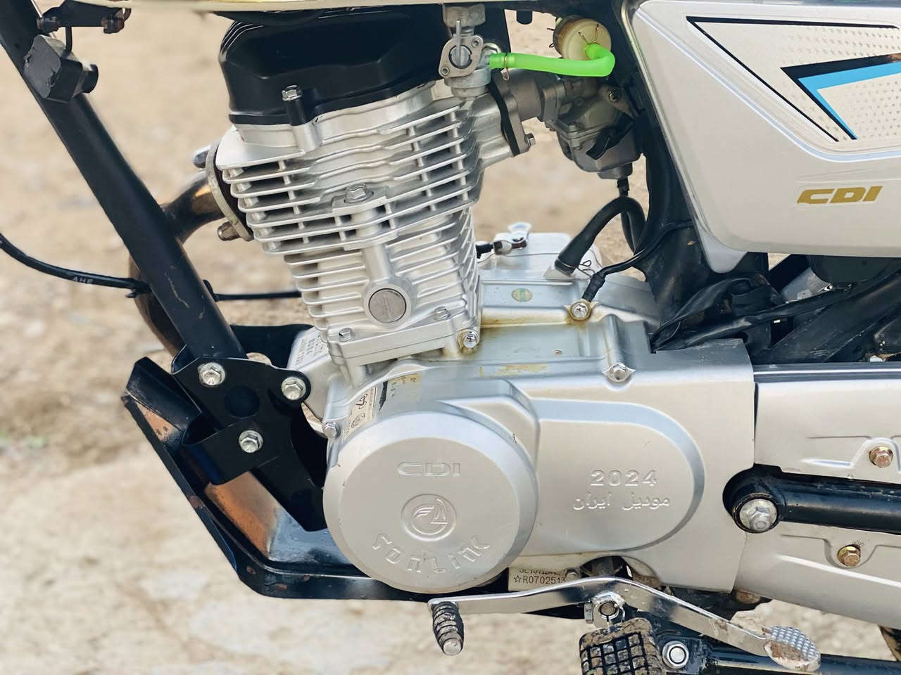 سلام عليكم دراجه للبيع تايكر 5 كير موديل 24 أوراق بغداد مكفولة كفاله عامه من كلشي الدراجه خير من الله ما متعوبه المكان واسط العزيزيه الاستفسار ***********
