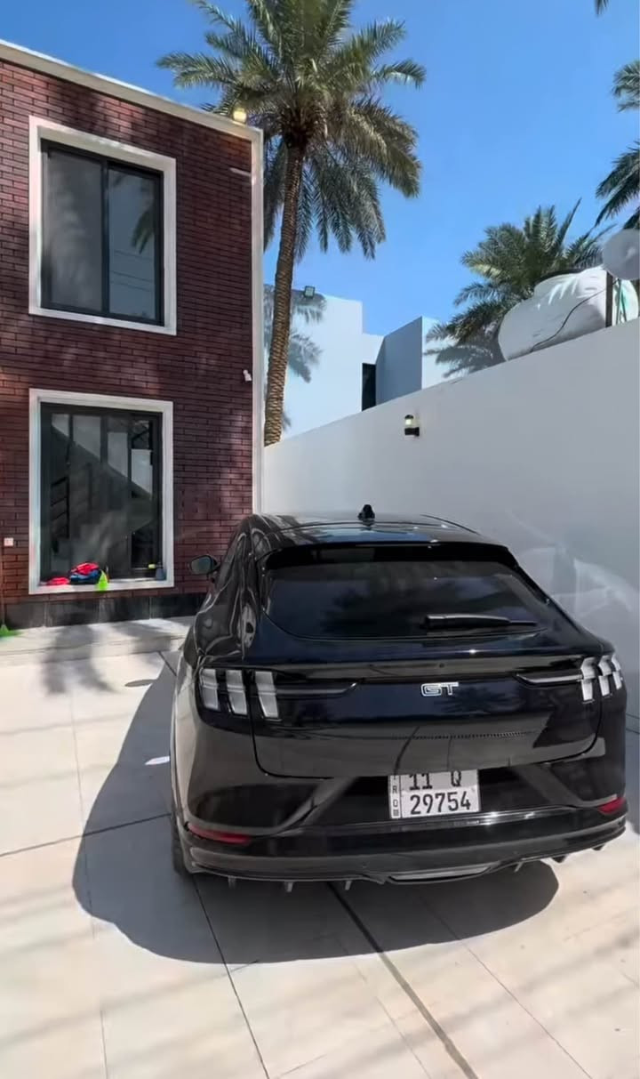 فورد موستنك ماك اي 2022 GT 
*********** بغداد, العراق

