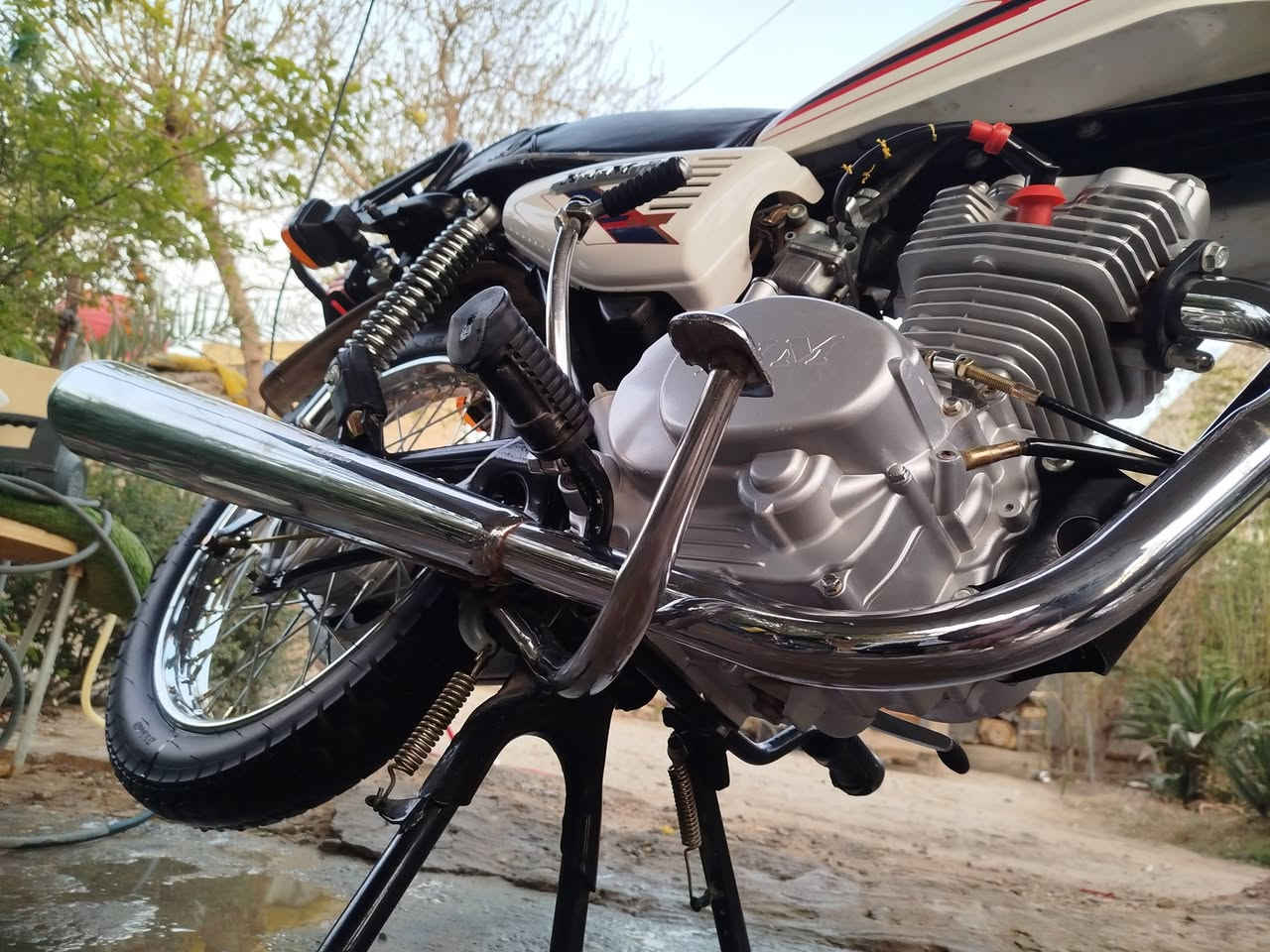 للبيع التفاصيل خاص او مراوس بـ ماكس عدله مكاني حله جسر بته  
🫰🏻🤍


**إذا كنت صاحب هذا الإعلان وتريد حذفه لأي سبب، رجاءا أرسل رسالة إلى الدعم الفني**