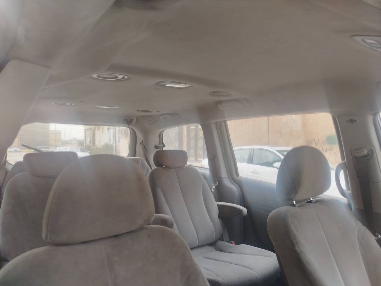 سيدونا.  مستعجل على بيعتها السعر ٩٤ وبيها مجال   مديل ٢٠٠٦  3قطع تبريد فوول 
بانزين بانزين بانزين اصل بانزين محرك
 ٣٨٠٠ سنوية بسمي  بيها حزام صبغ

***********
