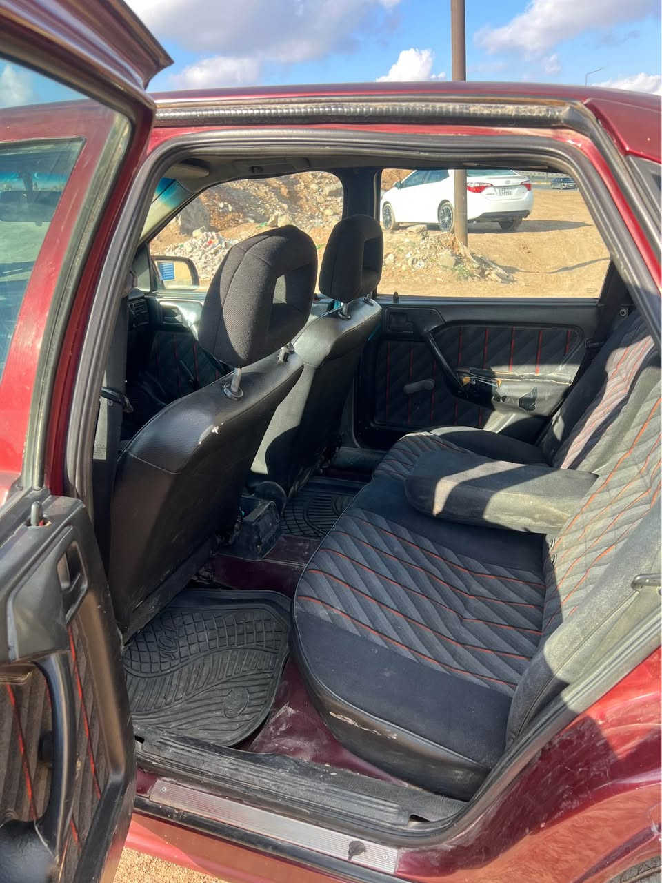 ؤپل فيكترا مؤديل ١٩٩٢ بي ليدران گيرومه كينه به شرت وه رگه راو براوه به شرت سه نه وي به سه ر چوه *********** أربيل, العراق
