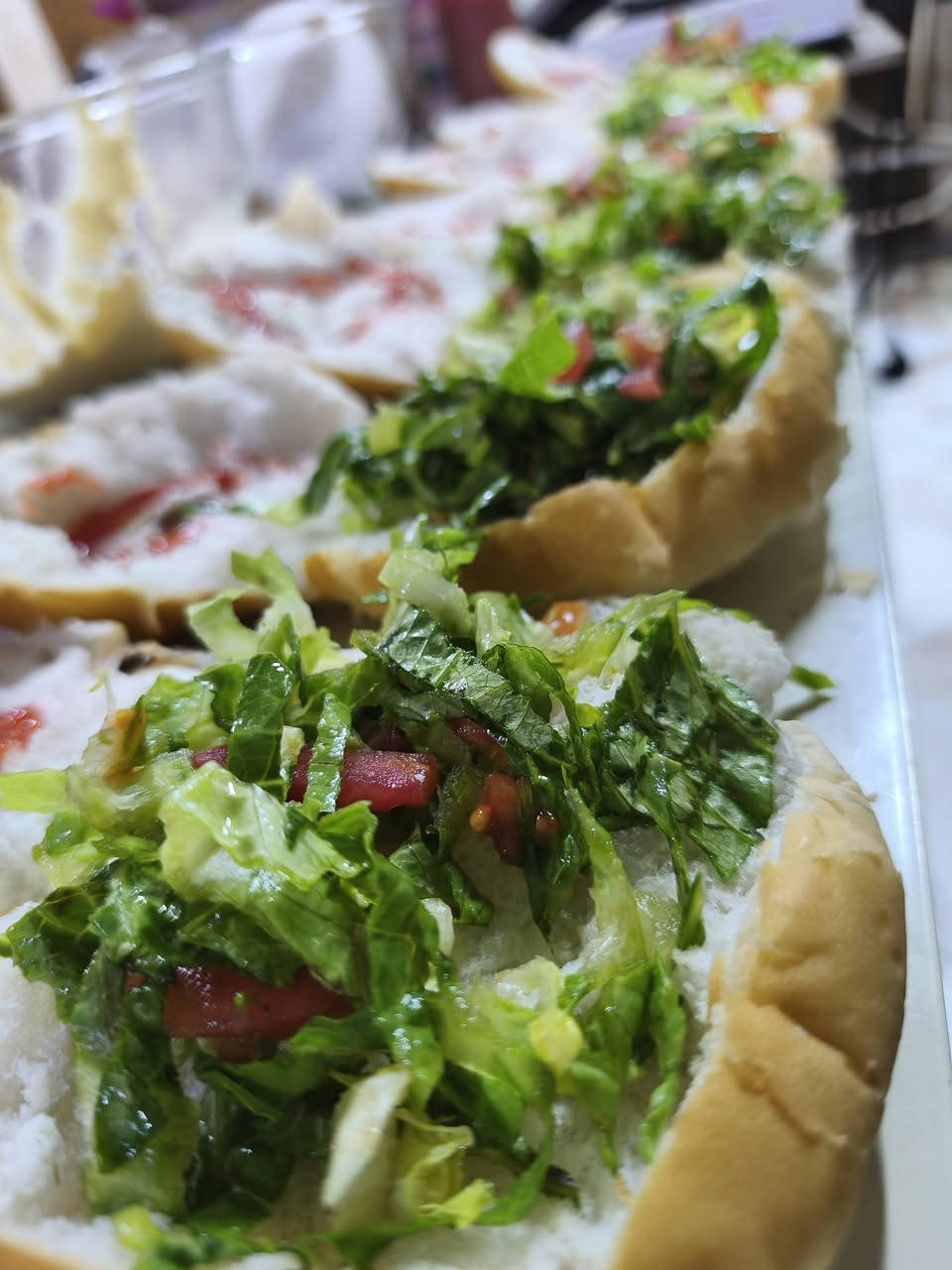 السلام عليكم.بسم الله والحمدلله.كافتريا الزعيم.للآكلات الشعبية .متواجدين يومياً بعد صلاة التراويح .يوجد كافة الأكلات .مخلمة 2000.عروك750.كبة750.بورك 500.ستيك1000 .بركر1000 دجاج.شاورما.1000.صاج دجاج1000.فلافل 500.عجين فلافل.العنوان السكك قرب جامع الشهيد مقابل ثانوية الأوائل الأهلية للبنات .مجاور صيانة ابونصر الدين


**إذا كنت صاحب هذا الإعلان وتريد حذفه لأي سبب، رجاءا أرسل رسالة إلى الدعم الفني**