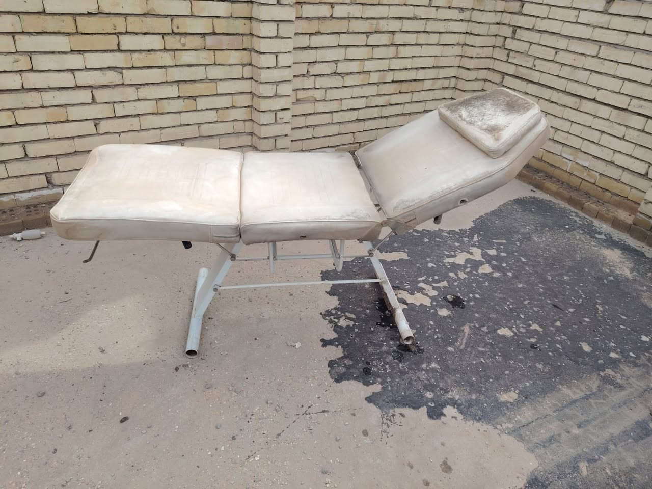 غراض مستعمله للبيع بس تكمه
سديه 
كرسي مكتب ويرهم للصالون 
كراسي 

مكتب رسبشن 

كراسي 

للاستفسار خاص


**إذا كنت صاحب هذا الإعلان وتريد حذفه لأي سبب، رجاءا أرسل رسالة إلى الدعم الفني**