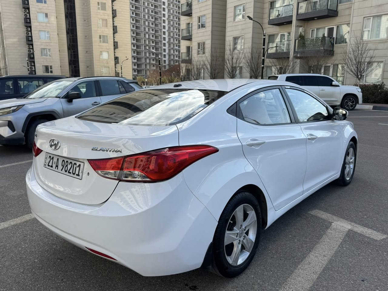 هونداي النترا 2013 خليجي
فول مواصفات 
ماشية 122
محرك 1.8
نص جاملخ خلفي ضبغ بدون حادث بدون دواخل
سبير ما نازل 
كير محرك اب شرط
خمسة ويل كب
فتحة
ABS
مكان السيارة السليمانية
سنوية و رقم جديدة
بسمي السيارة تحويل نفس اليوم
خابر تدلل
***********
