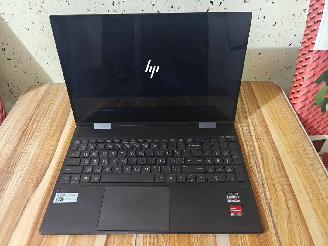 🔥 عرض خاص من ياسر للحاسبات | آخر قطعة 🔥
💻 لابتوب HP Envy x360 15 الجيل 11

🔥 خصم 5% على جميع الأجهزة لمدة 7 أيام فقط! 🔥

⏳ ينتهي العرض بتاريخ 2026/7/18
بعد انتهاء العرض يرجع السعر الاصلي

💰 السعر: 637 الف عراقي بعد الخصم✅
💰السعر: 670 الف عراقي قبل الخصم ❌

✨ مستخدم – نظيف جداً بحالة ممتازة

📌 المواصفات:
🔹 المعالج: AMD Ryzen5 5500u الجيل الحادي عشر
🔹 الرام: RAM:8GB
🔹 التخزين: M.2.SSD.256GB
🔹 كرت الشاشة: AMD Radeon Graphics
🔹 الشاشة: 15.6 إنج لمس وقلاب 360 
🔹نظام التشغيل: ويندوز 11 برو الأصلي

✨ المميزات:
✔️ شاشة لمس (Touch)
✔️ قابل للقلب 360 درجة (قلاب)
✔️ تصميم أنيق وخفيف

🎯 ينفع للاستخدامات التالية:
✔️ الدراسة والطلاب
✔️ العمل المكتبي وبرامج الأوفيس
✔️ التصفح واليوتيوب
✔️ تصميم خفيف وبرامج خفيفة
✔️ استخدام يومي عملي وسريع

🔌 منافذ الجهاز:
🔹 USB Type-C
🔹 USB 3.0
🔹 HDMI
🔹 مدخل سماعة/مايك
🔹 قارئ ذاكرة SD
🔹 مدخل شحن

🛡️ ضمان: 7 أيام تجربة
🚚 يوجد توصيل لكل العراق

📱 واتساب: ***********
📞 اتصال: ***********
